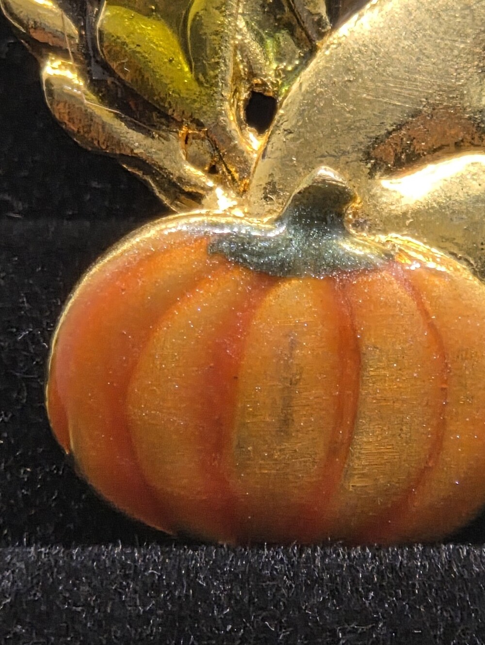 Kenneth Cole Cat Trio Brooch with Orange Pumpkins Vintage - Picture 4 of 12